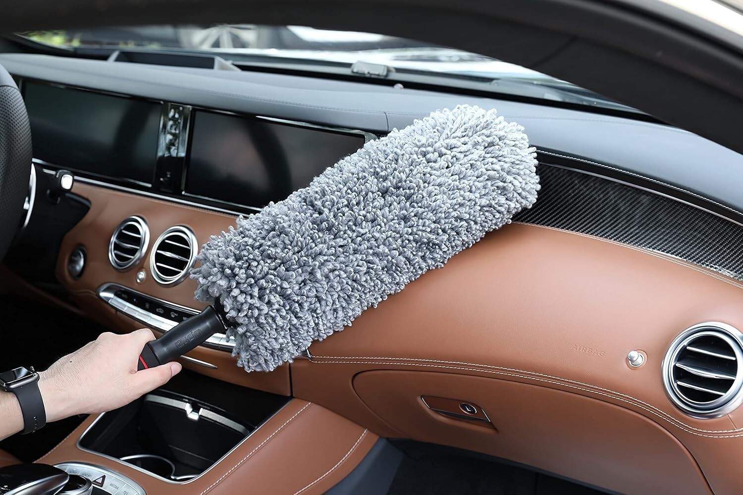 Pro-Quality Interior & Exterior Car Duster with Extendable Handle – Lint Free