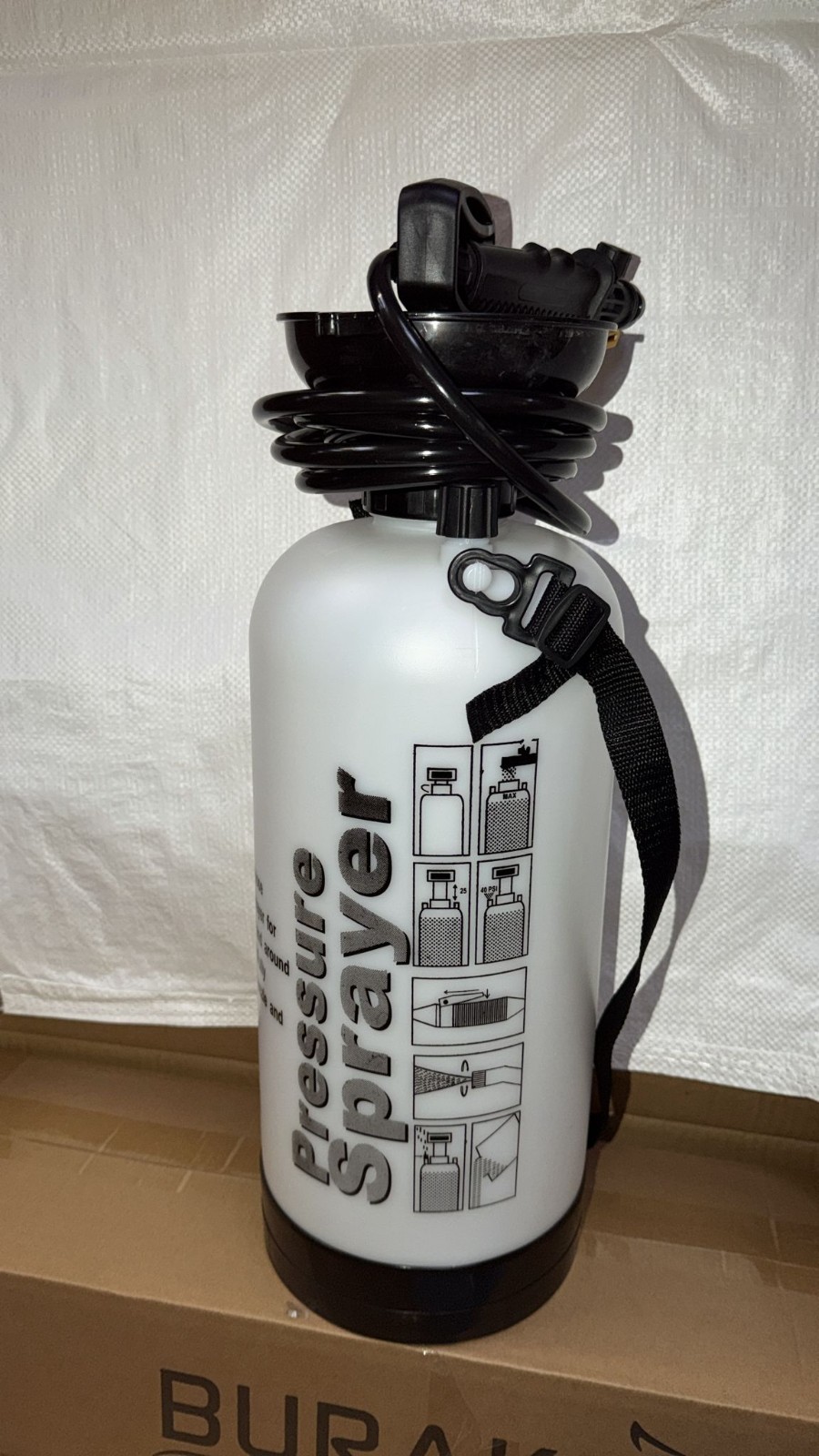 Portable Pressure Power Washer Pump 8L Spray Jet Car Wash Cleaner Brush