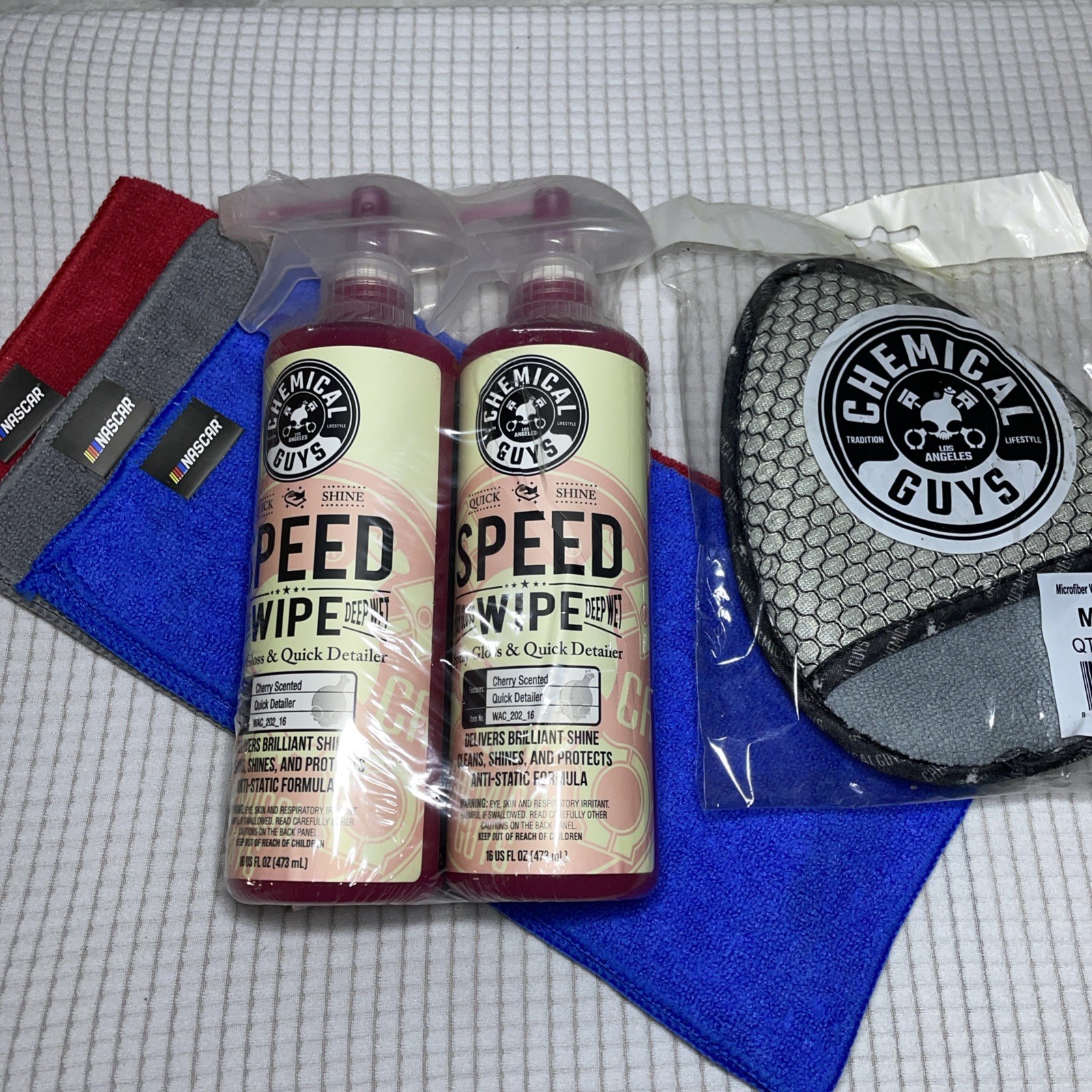 32 oz Chemical Guys Speed Wipe Quick Detailer 16 oz X 2 Cherry Scent Free Gifts