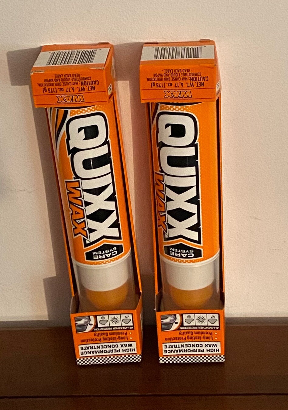 TWO Quixx Wax High Performance Concentrate Includes Sponge & Polishing cloth MIB