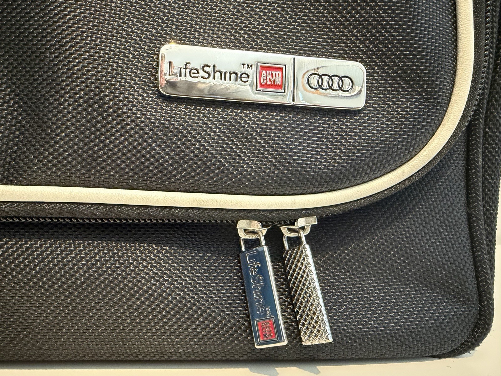 Autoglym Lifeshine Car Cleaning Kit with Audi Logo Sealed Never Used