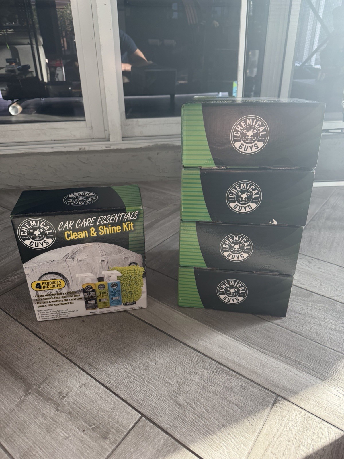 Chemical Guys Car Care Essentials Clean & Shine Kit for Car Detailing