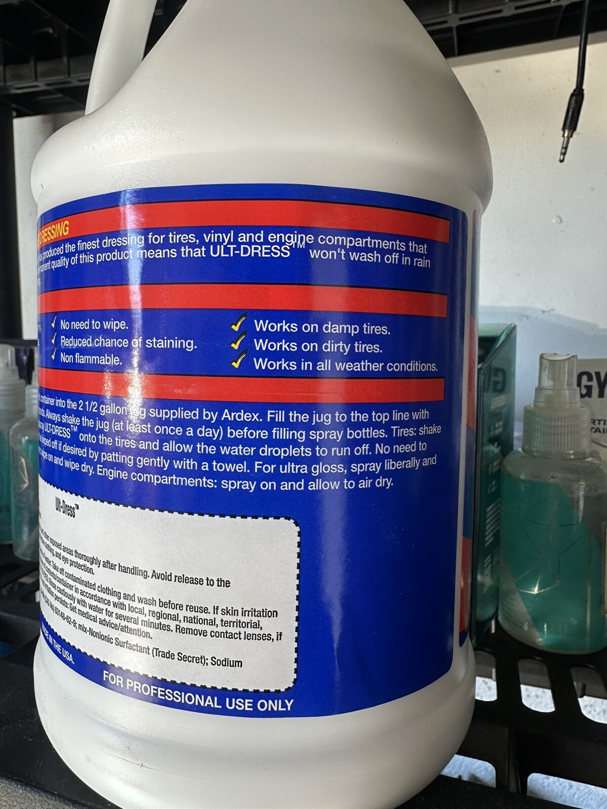 Ardex Ult-Dress “Ultimate Dressing” Super Water Resistant Concentrate 1-Gal