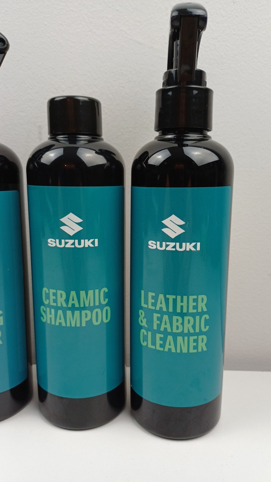 Suzuki Car Cleaning Care Kit Sticky Windows Dryclean Bird Dropping Shampoo Etc