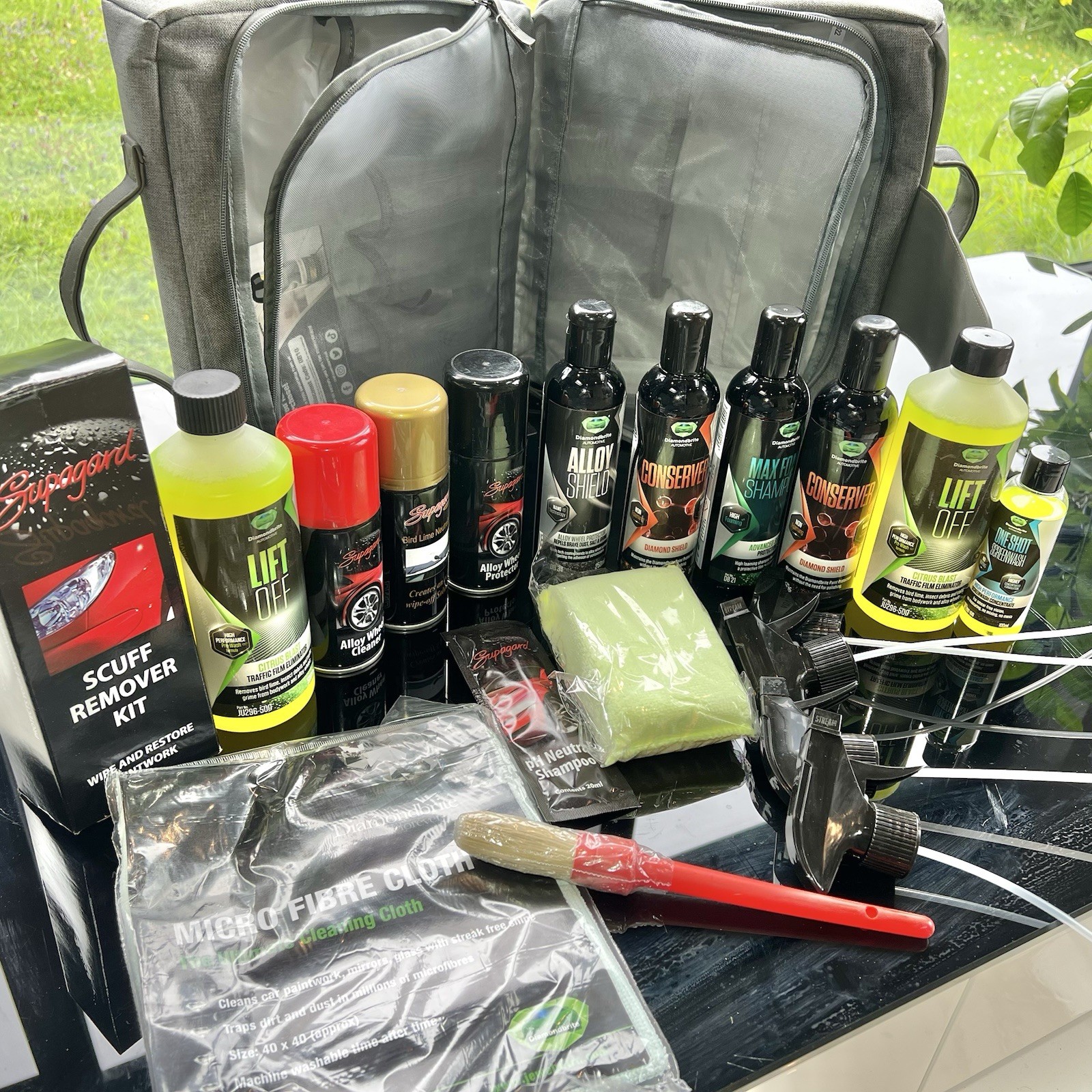 Diamondbrite Car Care kit Full Set Bag New shampoo alloy wheel protector valet