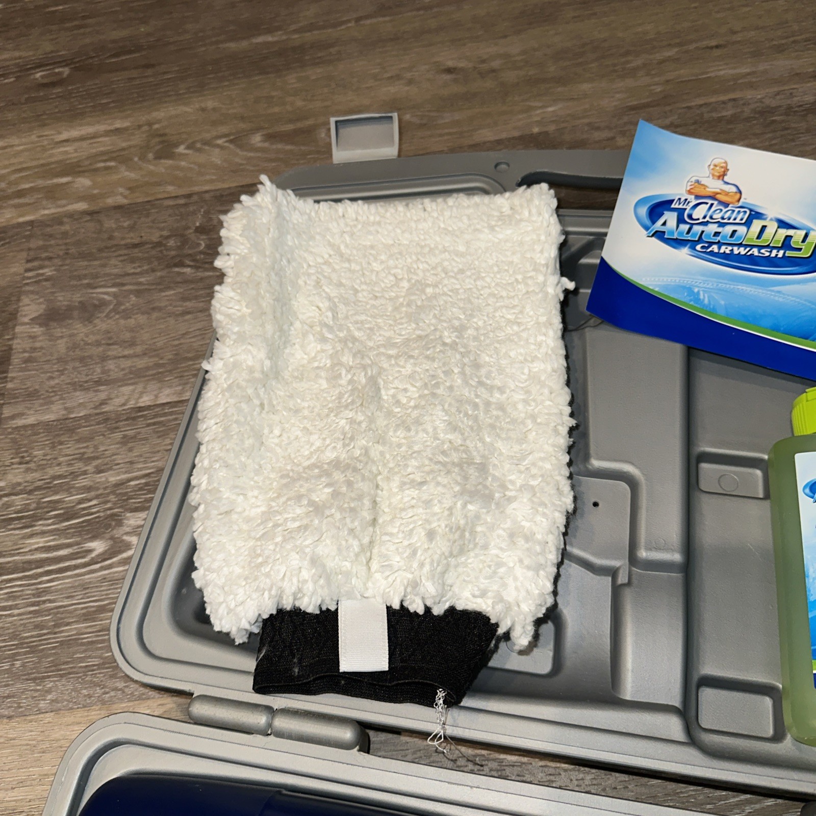 Mr Clean Auto Dry Spot-Free Clean & Shine Car Wash Spray Gun Filter Soap W Case