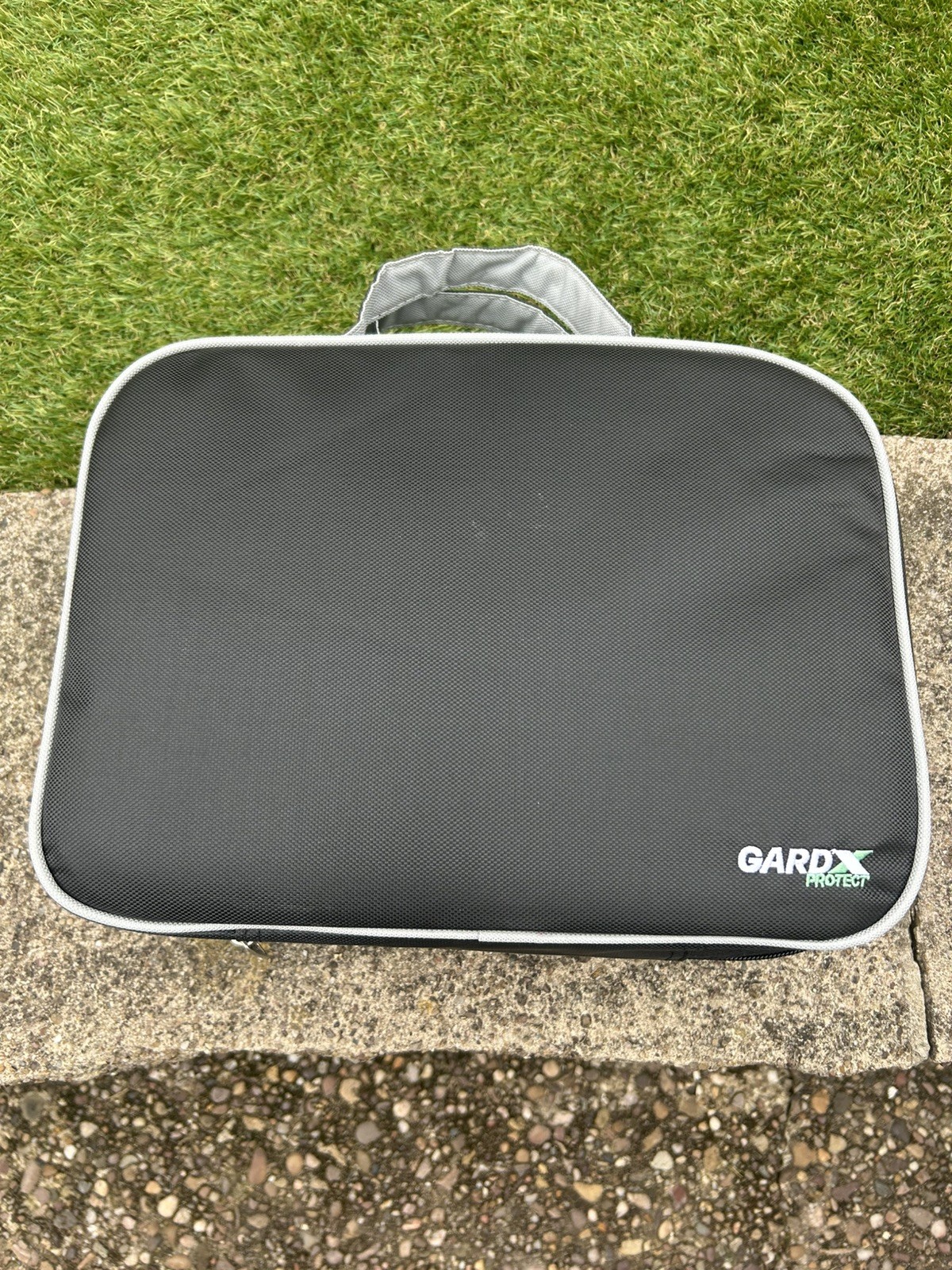 GardX X Car Cleaning Kit With Carry Case. Car Care NEW GREY VERSION