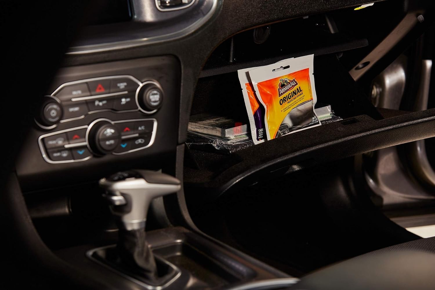 Armor All Protectant Sponge – Unscented Vehicle Cleaning for Lasting Shine