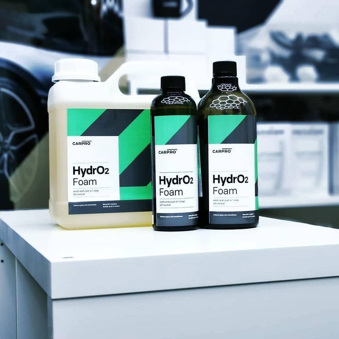CARPRO HydrO2 Foam Car Wash & High Gloss Sealant in One: 1-Step Car Wash and Coa