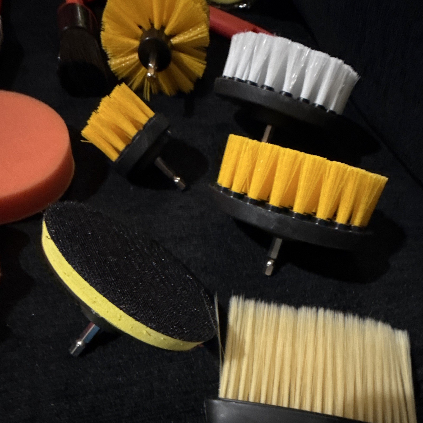 Car/Truck/Boat Cleaning-Detailing kit Rotating Brush kit with pads 26pcs New