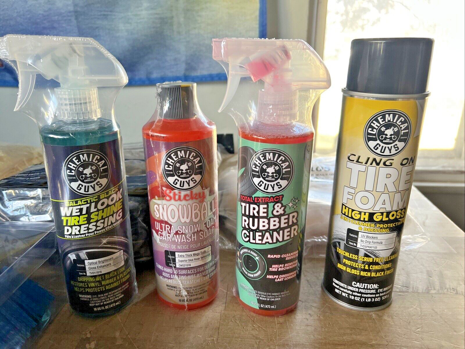 Chemical Guys Tire Cleaning Car Wash Kit Tire Shine Big Blue Stiffy Brush Towels
