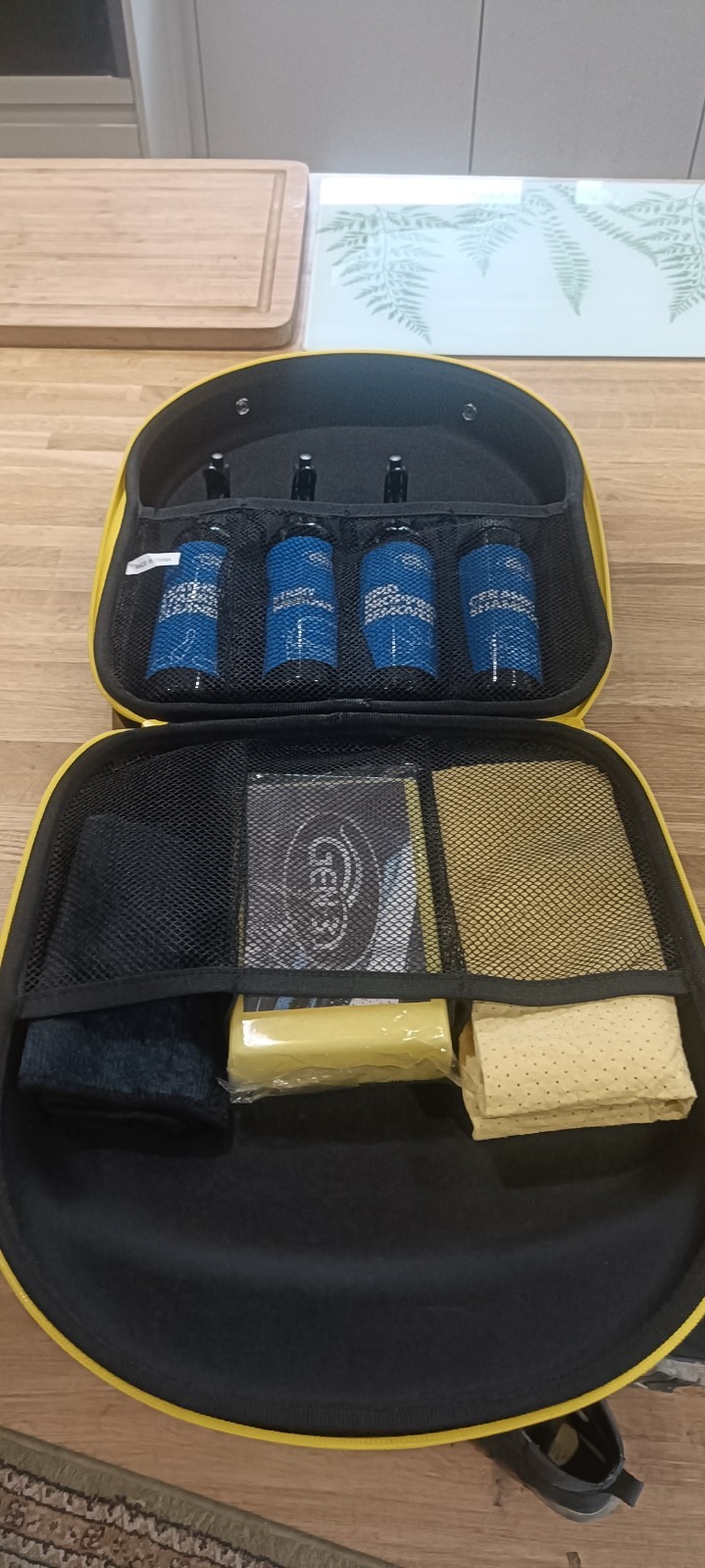 Car Cleaning Detailing Kit With Case New