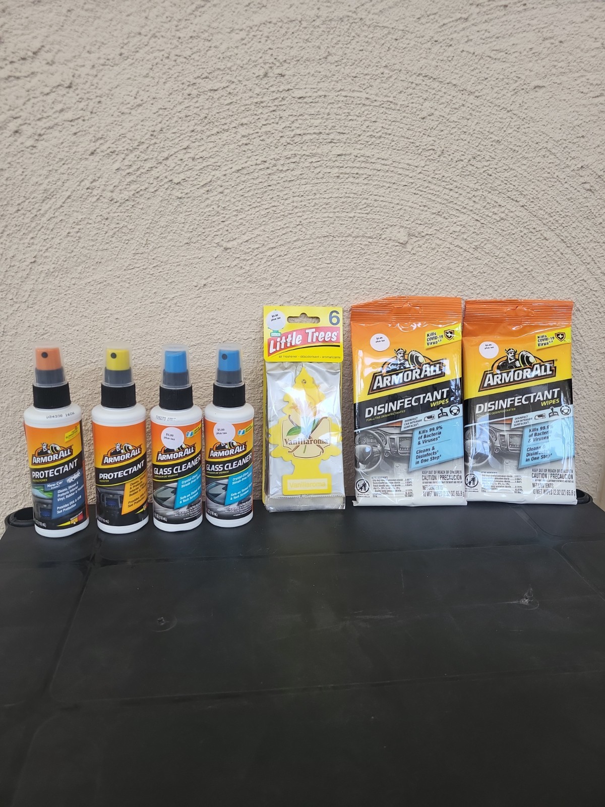 Little Trees(6), Armor All Protectant (2), Glass Cleaner (2)& Wipes(2) Package