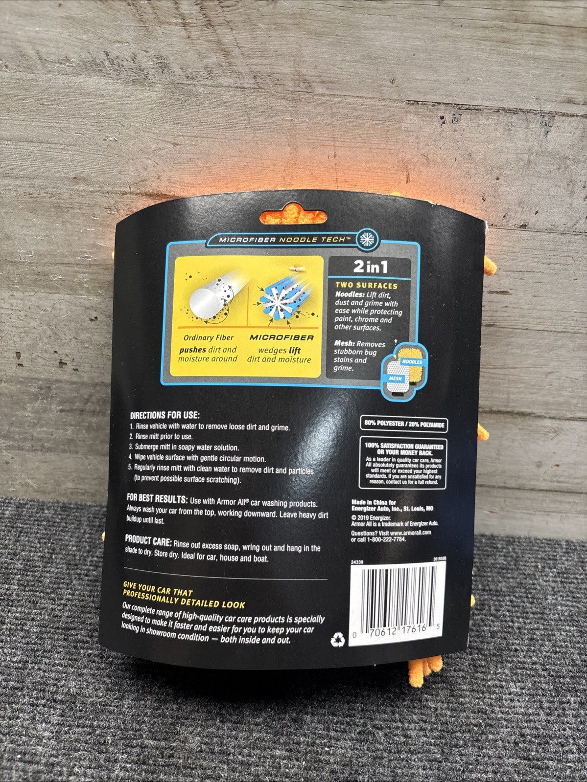Armor All Car Wash Kit Includes Car Wash Soa, Mitt, & Microfiber Towel 19273