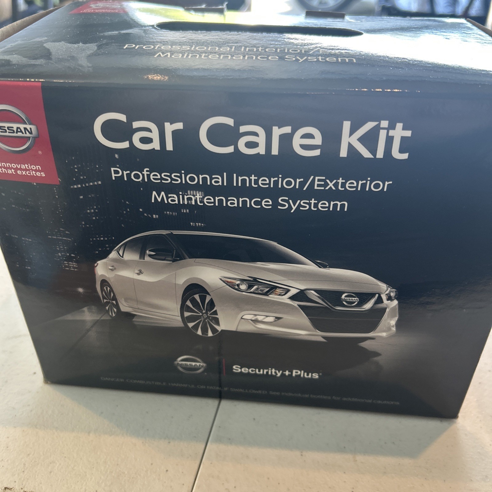 🇺🇸 Nissan Car Care Kit Cleaning Supply