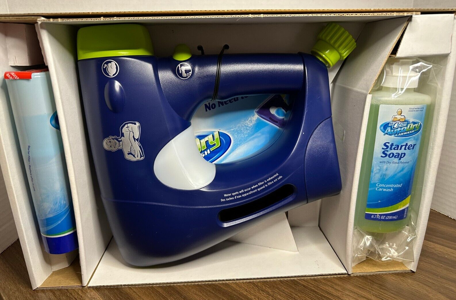 Mr. Clean AutoDry Car Wash System Starter Kit Brand New With Soap And Filter!
