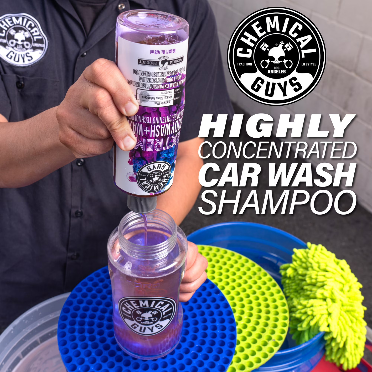 Chemical Guys Foaming Car Soap For Cars 64 fl oz (Half Gallon) Grape Scent