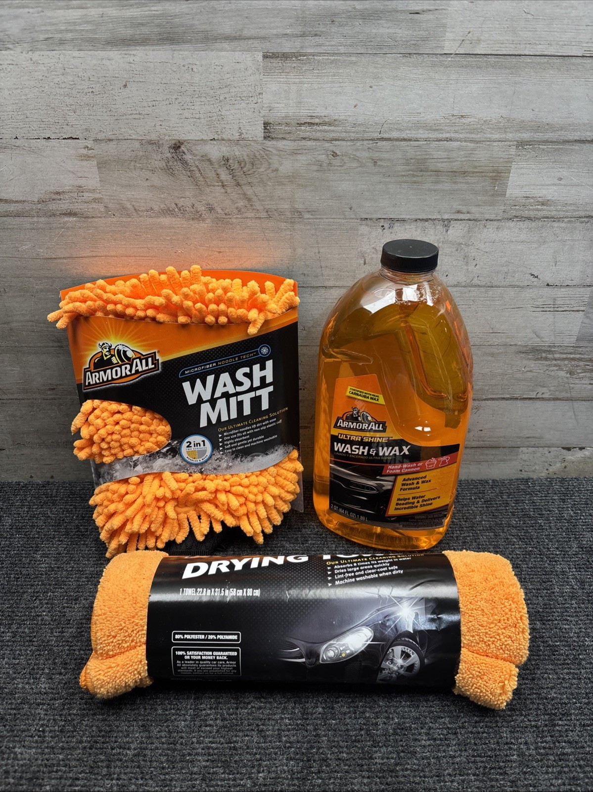 Armor All Car Wash Kit Includes Car Wash Soa, Mitt, & Microfiber Towel 19273