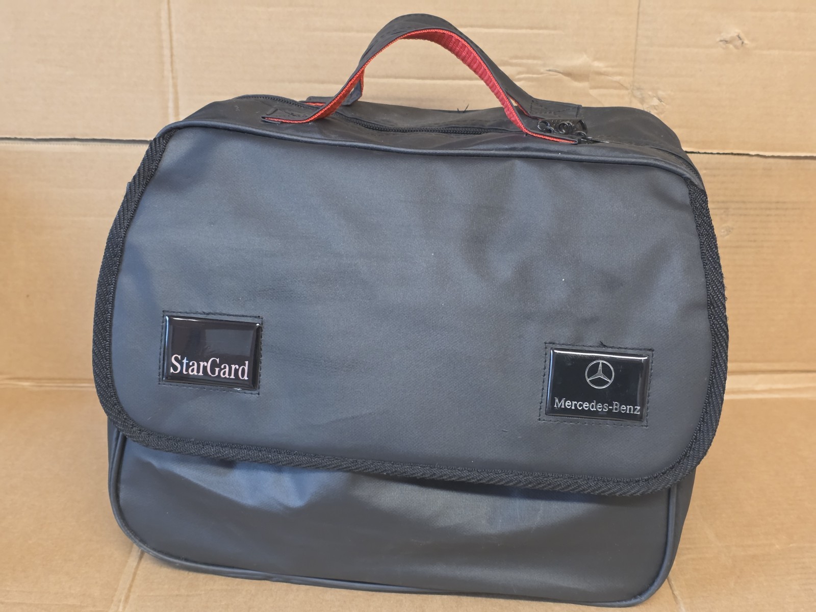Mercedes-Benz StarGard Car Cleaning Kit Bag Cleaning Kit