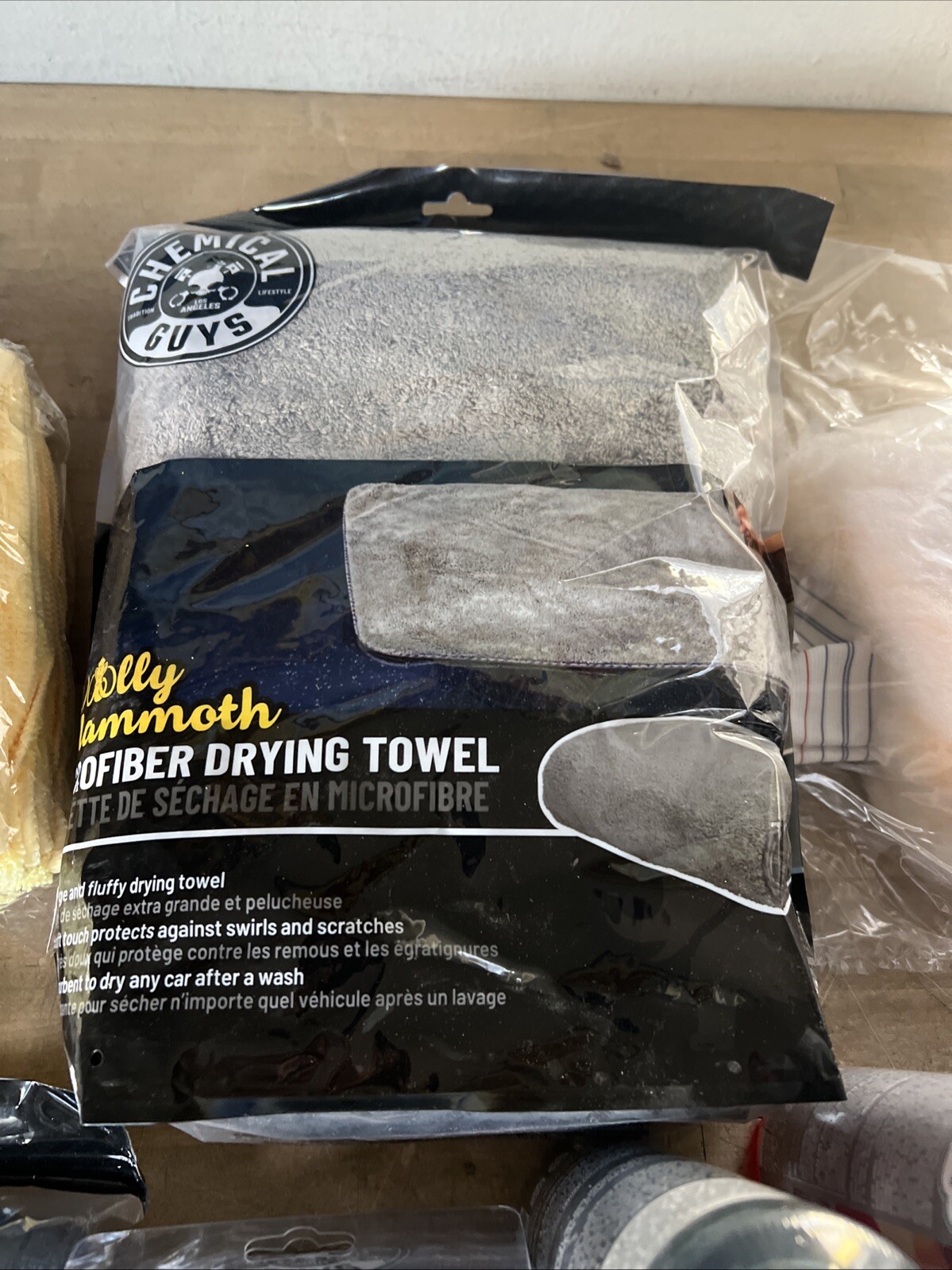 Chemical Guys Tire Cleaning Car Wash Kit Tire Shine Big Blue Stiffy Brush Towels