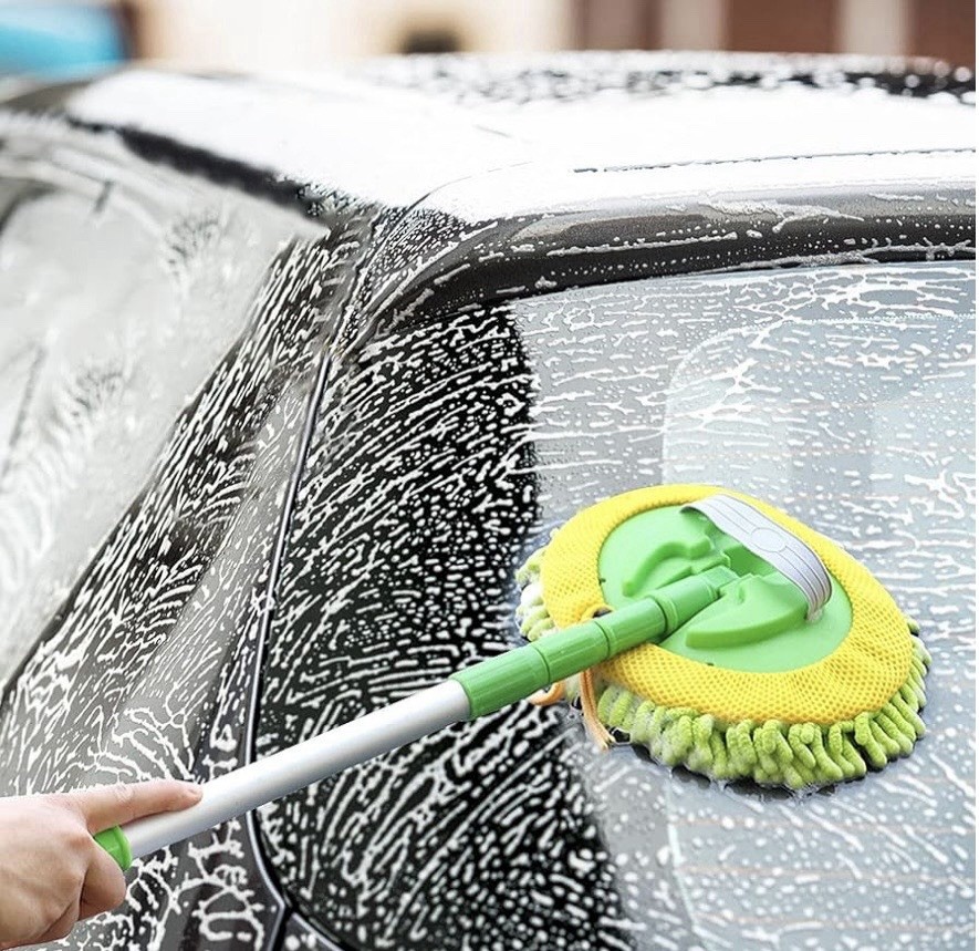 Car Wash Brush & Handle BOGO 2 Expandable Handle 4 Chenille Non-Abrasive Brushes