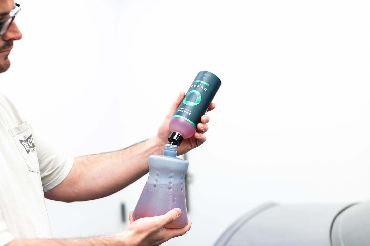 – Decon Soap – High-pH Decontamination Shampoo – Alkaline Degreasing Agents and