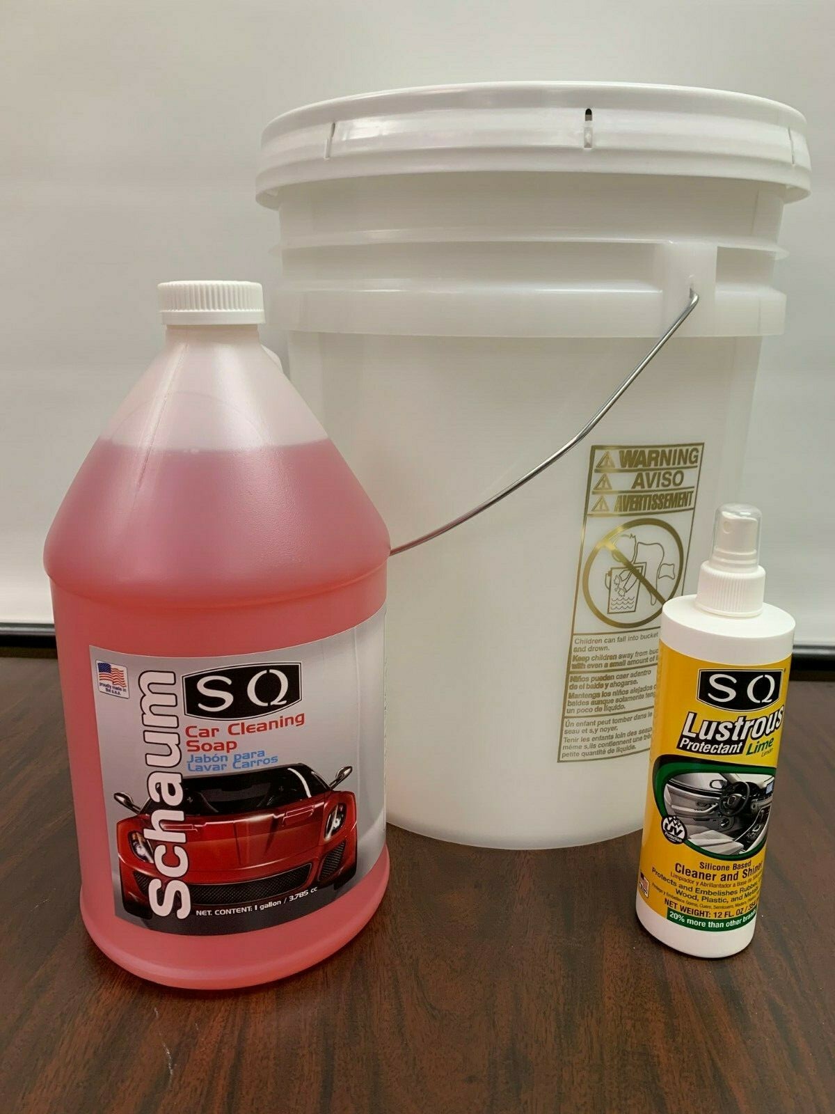 Gallon of Heavy-Duty Car and Semi Shampoo. 1/2 Oz of soap per gallon of water!