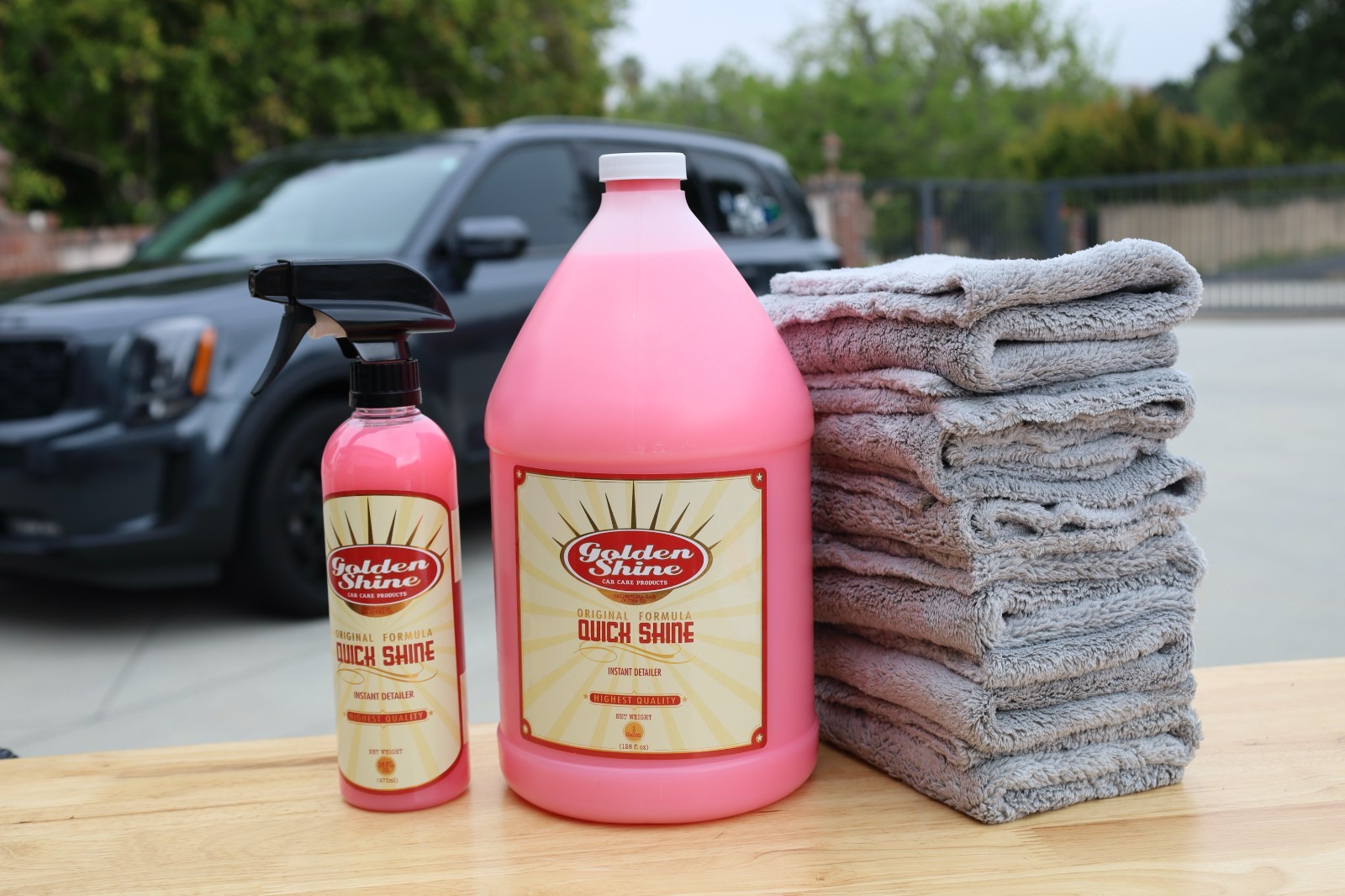 Golden Shine Car Care Quick Shine Detail Spray Premium Gallon Kit w Towels 10940