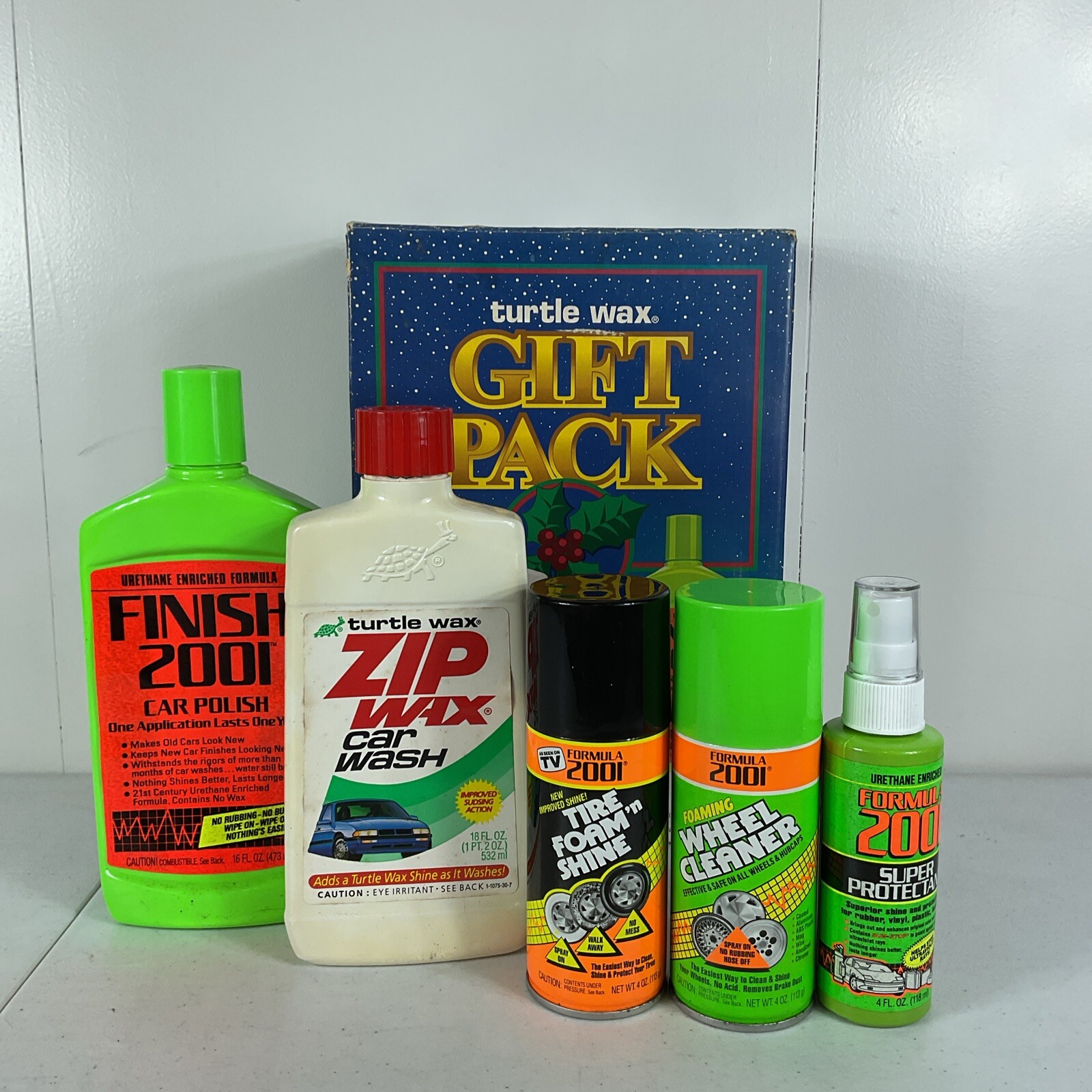 Vintage 2001 New Open Box All Products Included Finish Rare Turtle Wax Gift Pack