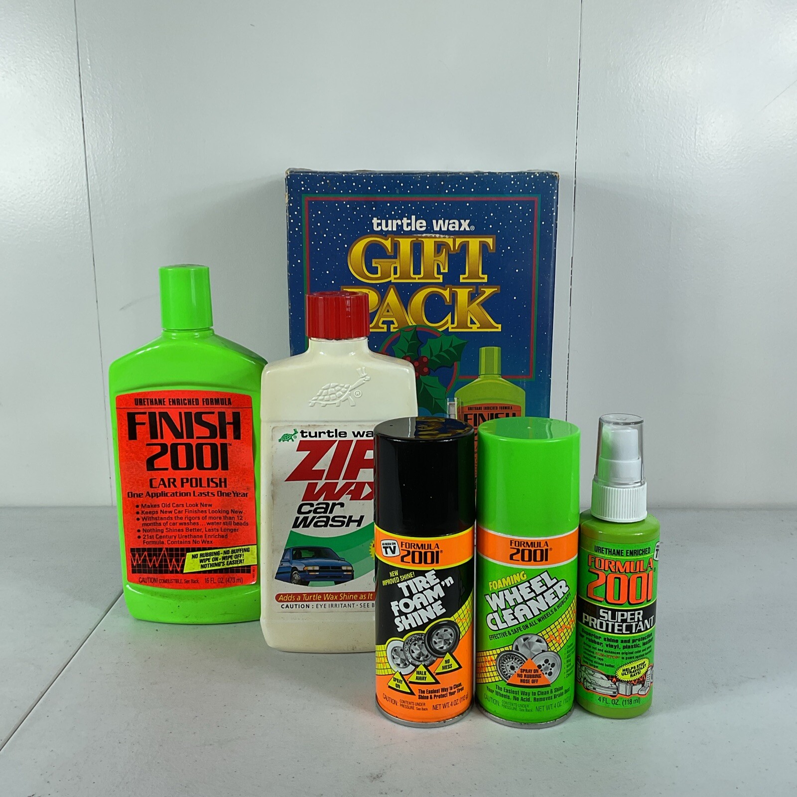 Vintage 2001 New Open Box All Products Included Finish Rare Turtle Wax Gift Pack