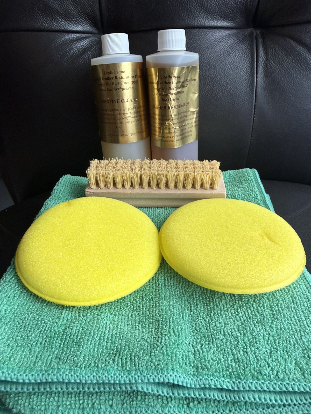 Leatherique 8oz Rejuvenator and Prestine Clean Kit