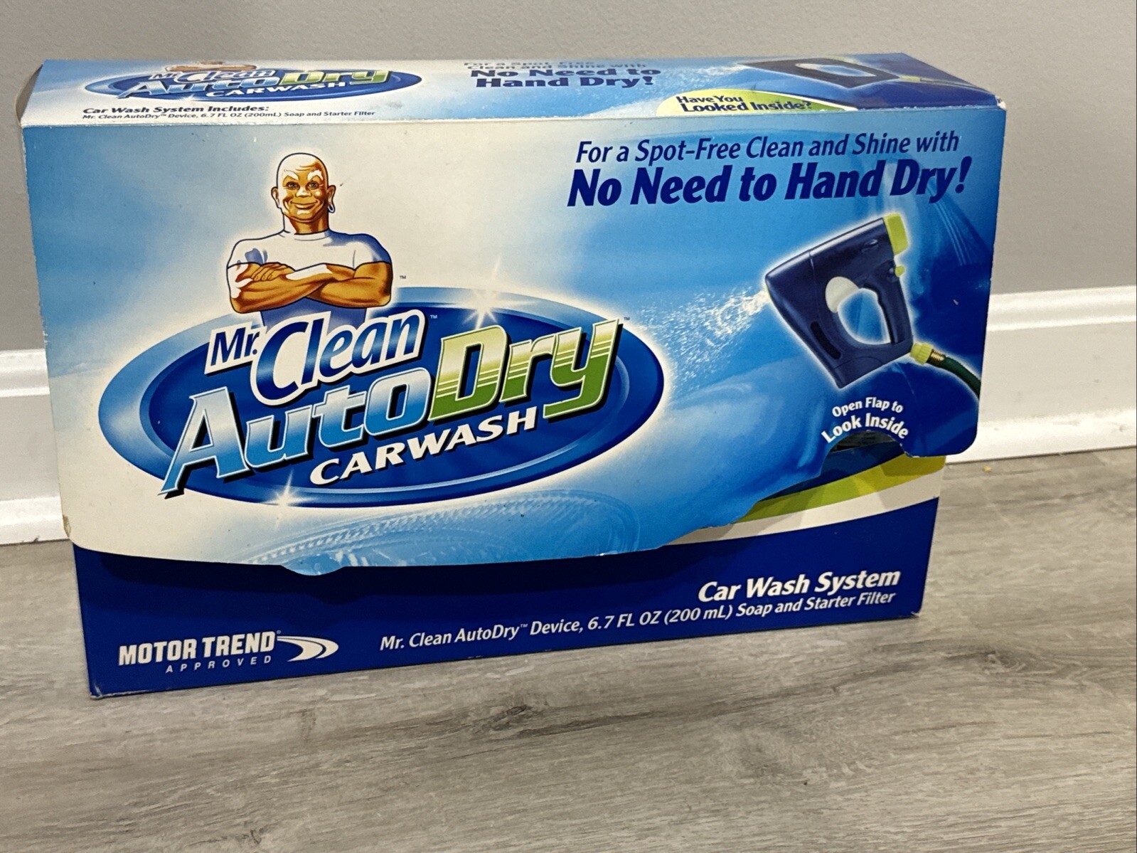 Mr. Clean AutoDry Car Wash System Starter Kit Brand New With Soap And Filter!