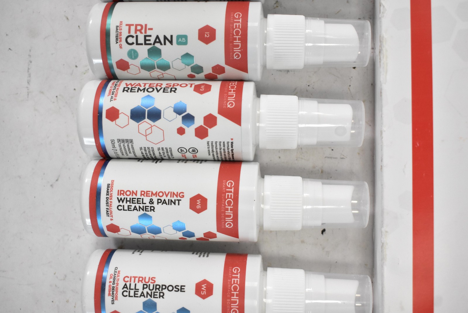 GTECHNIQ SMART SAMPLE KIT Car Cleaning Kit 10x50ml White United Kingdom