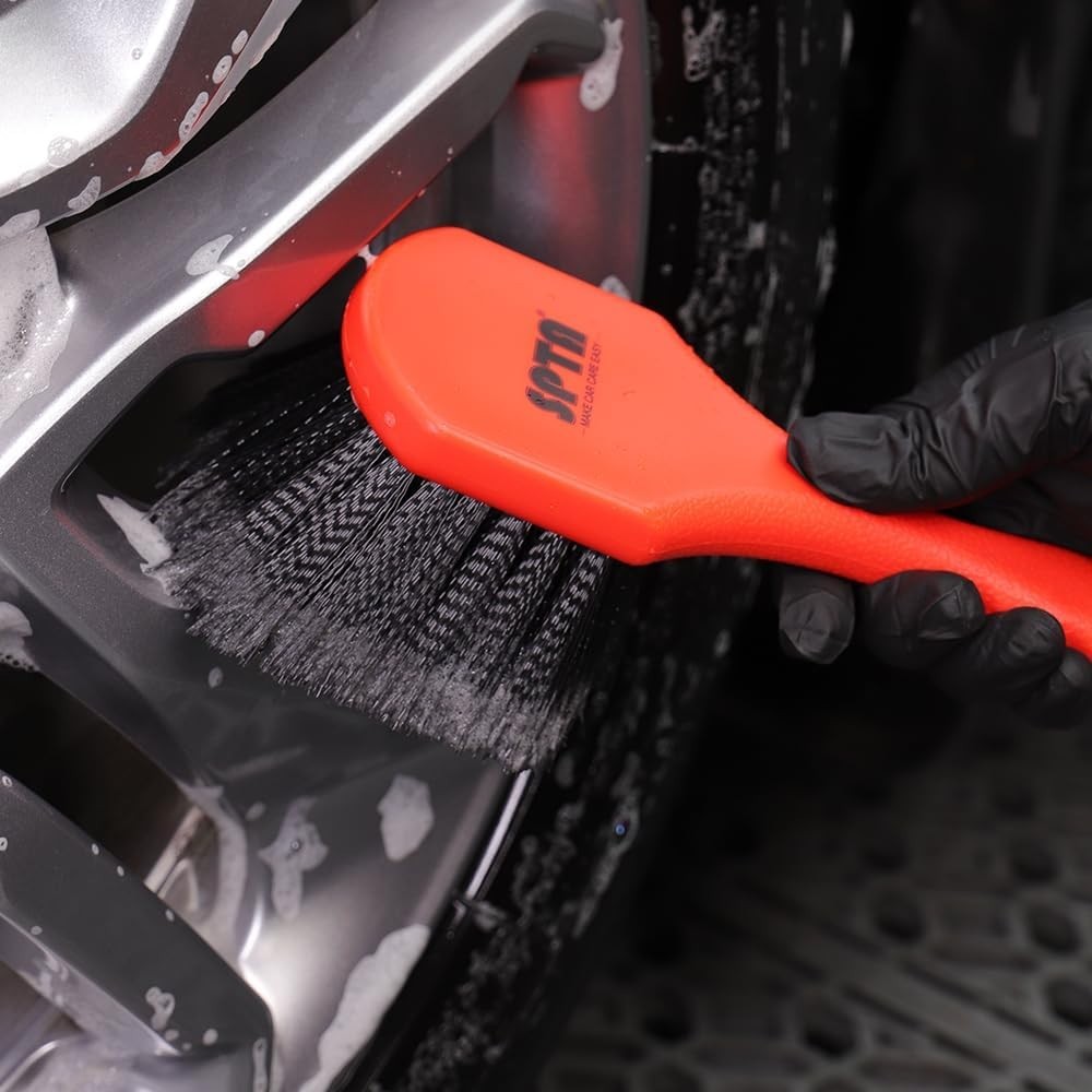 Ergonomically Designed 8-Pc Wheel & Tire Brush Kit for Fast Vehicle Cleaning