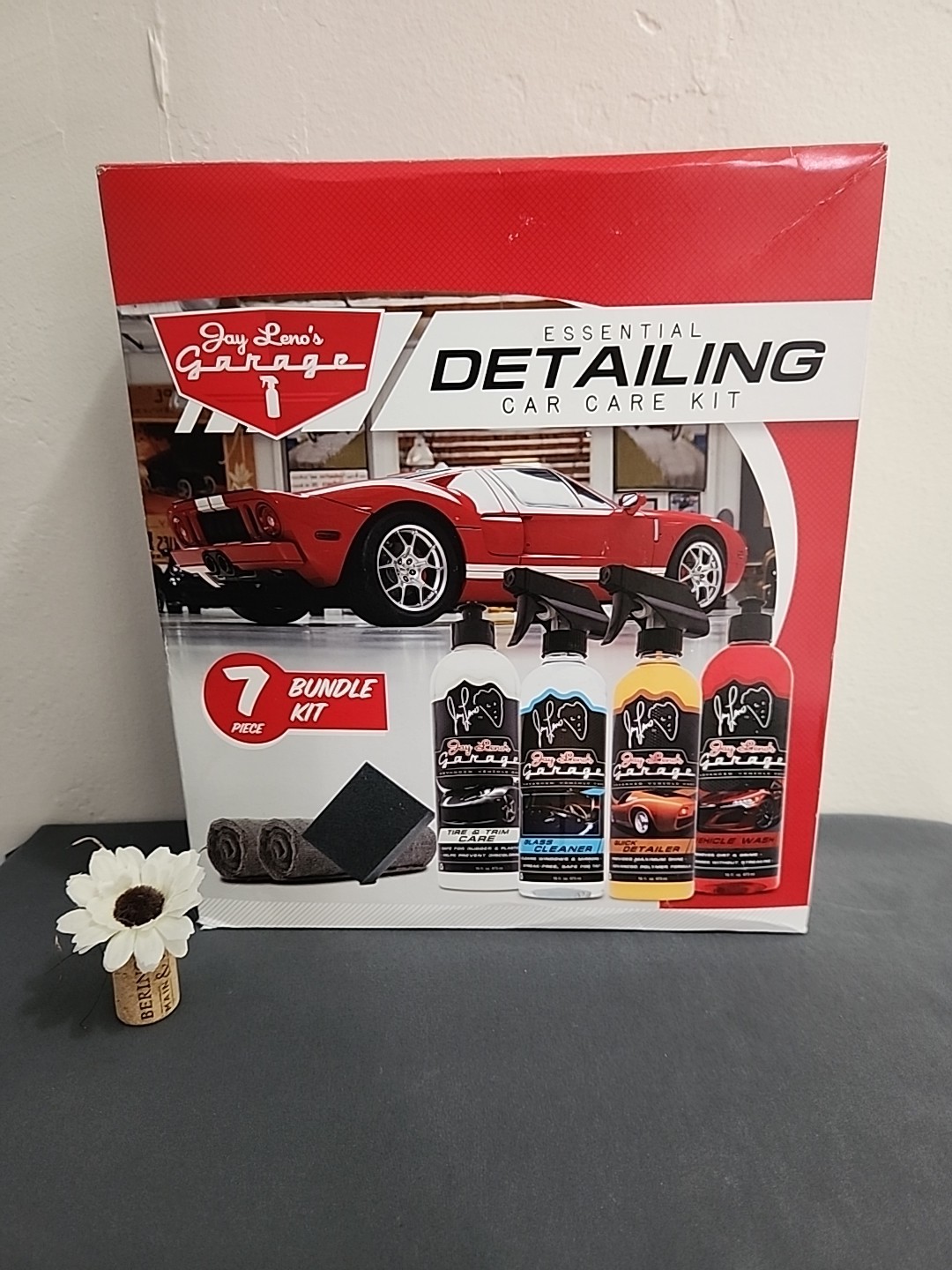 Jay Leno’s Garage Essential Detailing Car Care Kit 7 Piece Auto Detailing Set