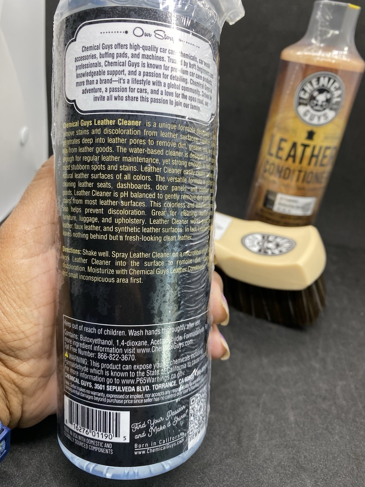 Chemical Guys Leather Care Kit Cleaner Conditioner Brush 16oz Car Auto New