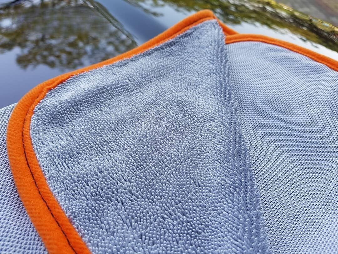 CARPRO DHydrate Drying Towel: Car Wash Drying Towel – 28″ x 40″ (Pack of 1)