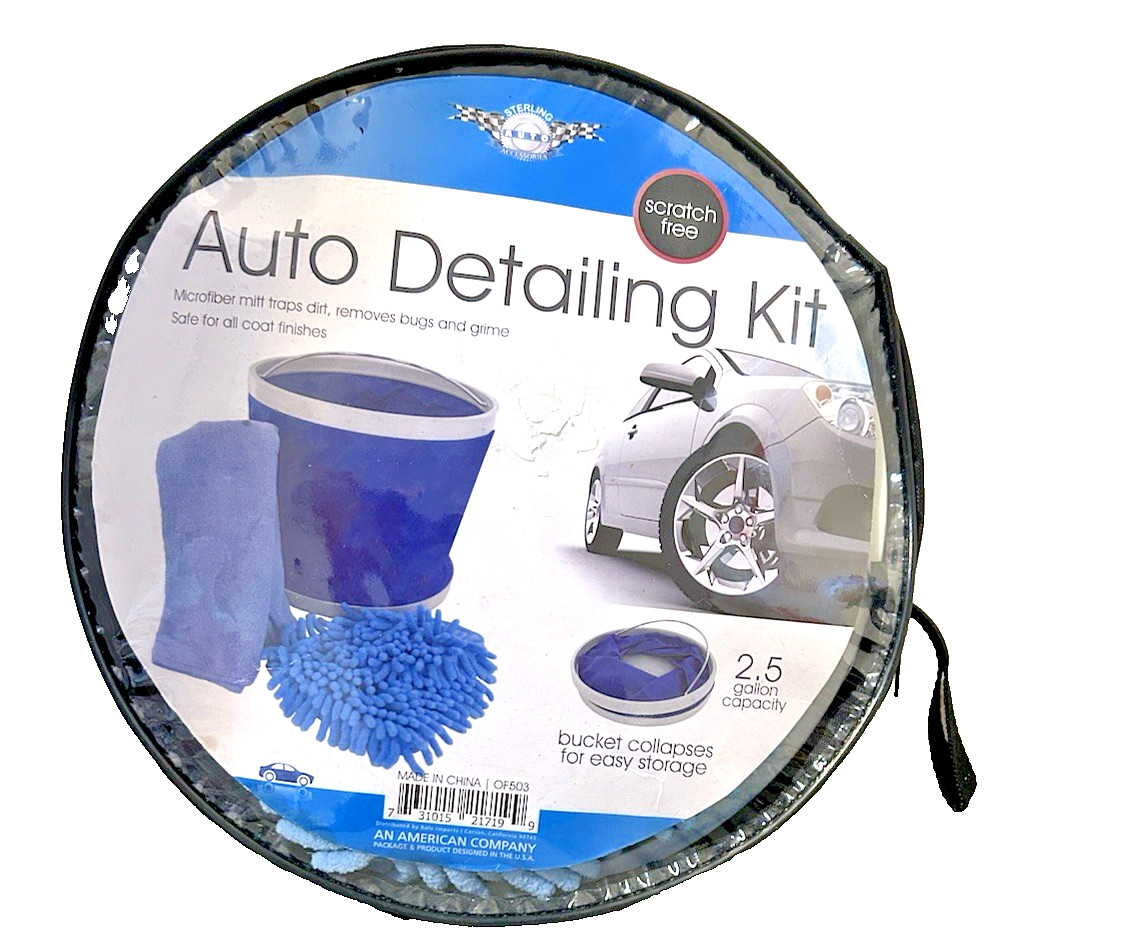 Auto Detaining kit collapsible 2,5 gal bucket, mitten, New in case