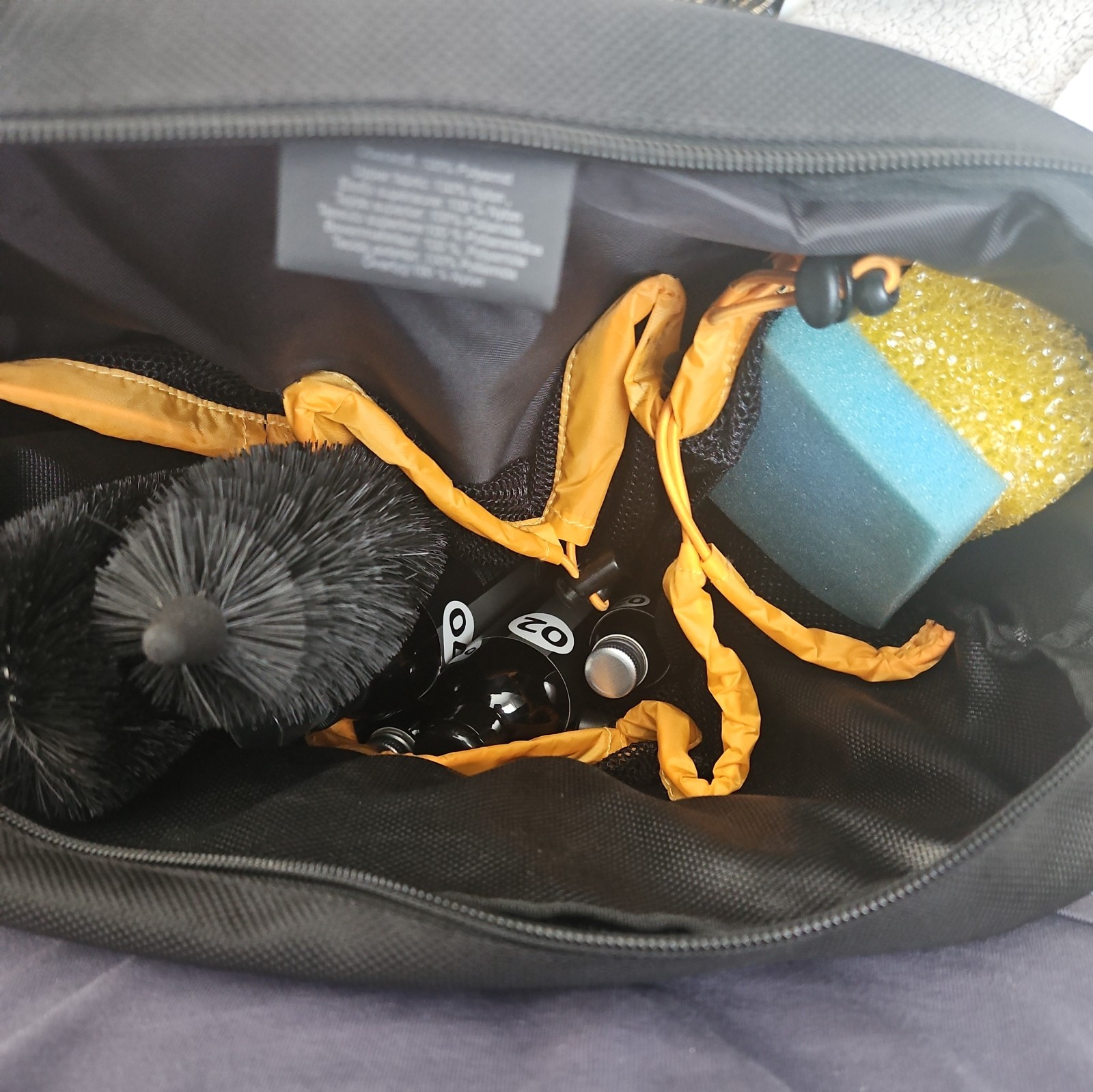 Official Mini Car Cleaning/Valet Kit ~ Accessories Black Bag ~ Brush/Sponges
