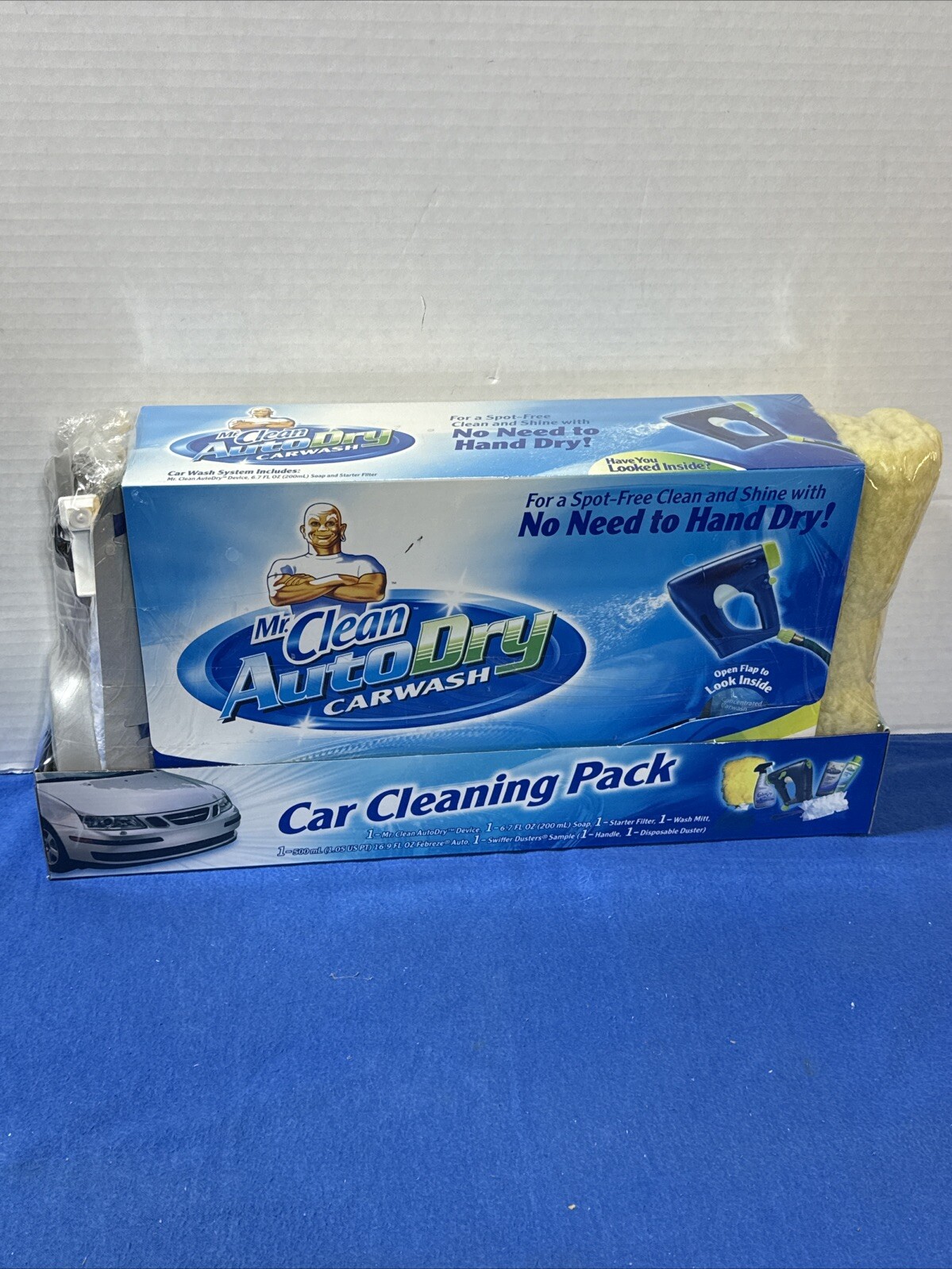 Mr Clean Auto Dry Car Wash Cleaning Pack NEW NIB Device Soap Filter Mitt Duster