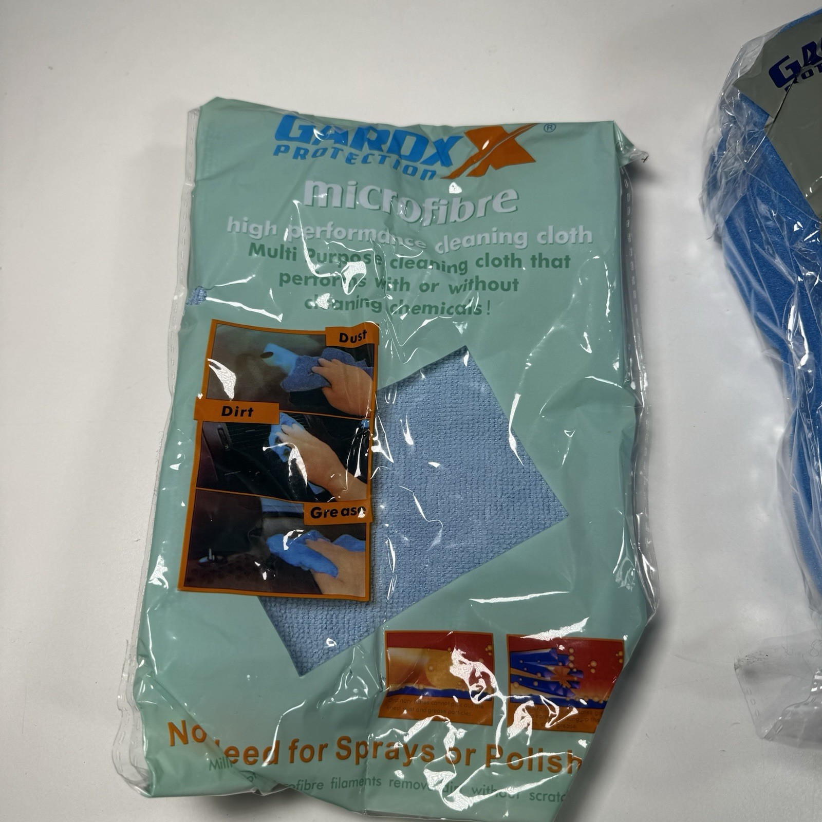 GardX Car Care Kit Wash Wax Glass Guard Tyre Guard Sponge Bag New