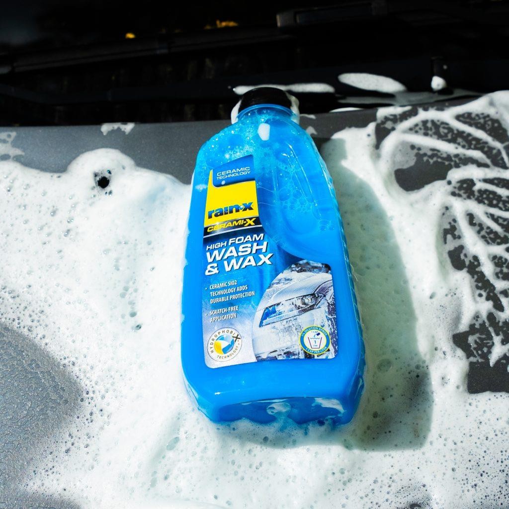 RainX Wash and Wax Ceramic High Foam 4x1L with Sponge Deep Clean & UV Protection